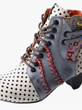 TME EYES White Polka Dot Women's Ankle Boots Side Zipper Size 9 pre-owned.